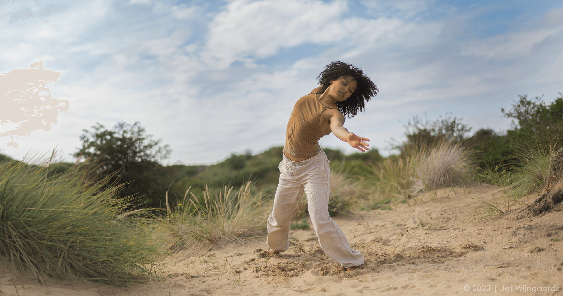 Explore Community Workshop. Dance, movement, bodywork.